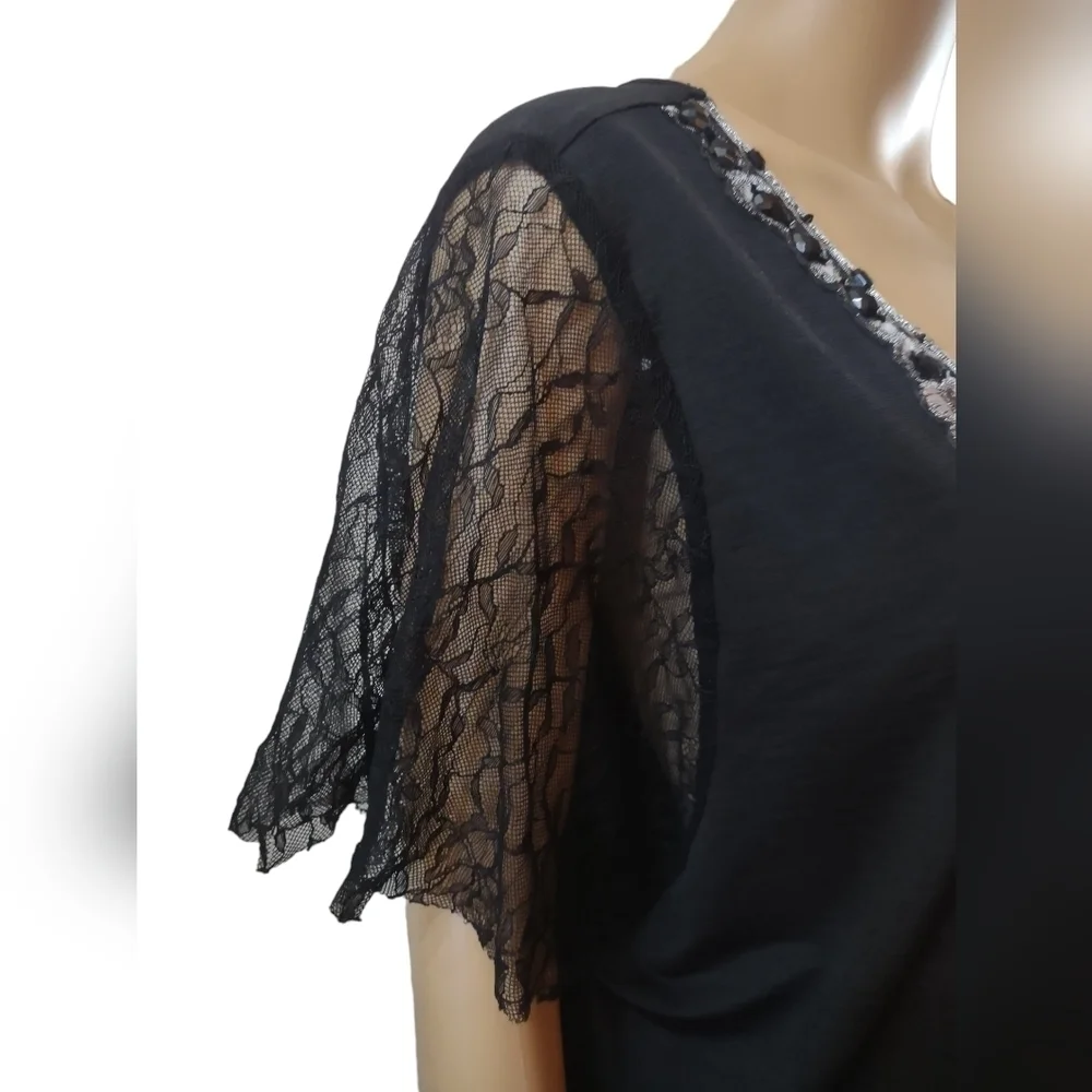 Six degrees of separation Women's size medium black lace beaded blouse shirt top - Picture 5 of 6